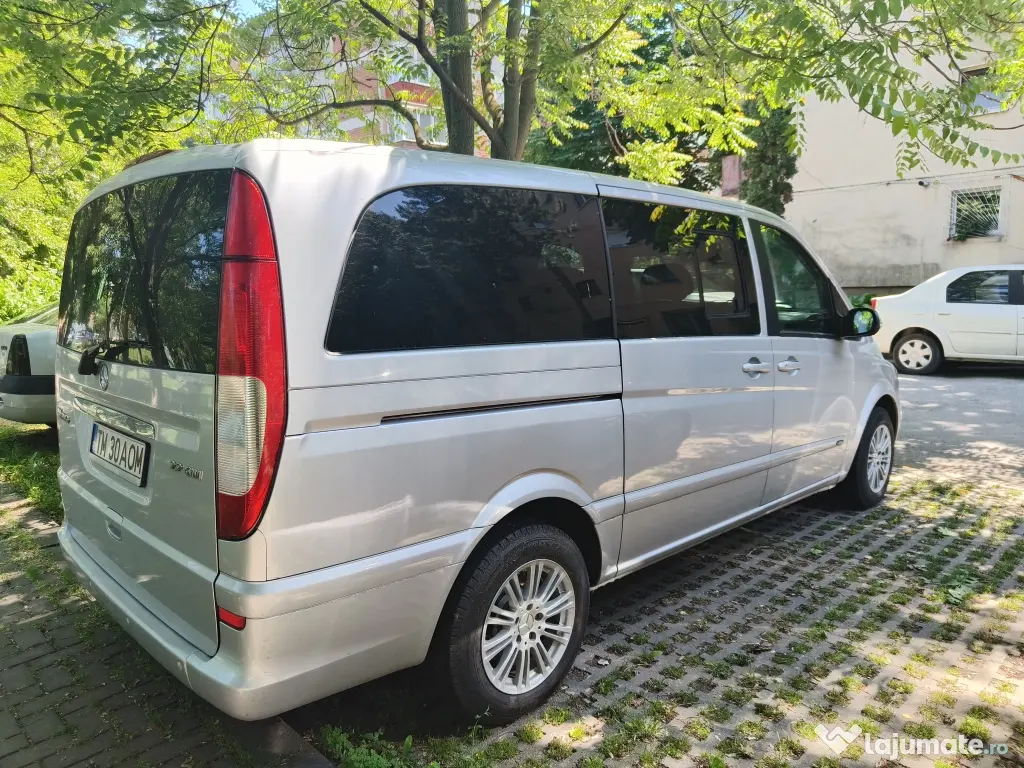 Vând Mercedes Viano