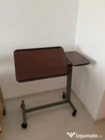 Masă de servit la pat cu roți și blat reglabil