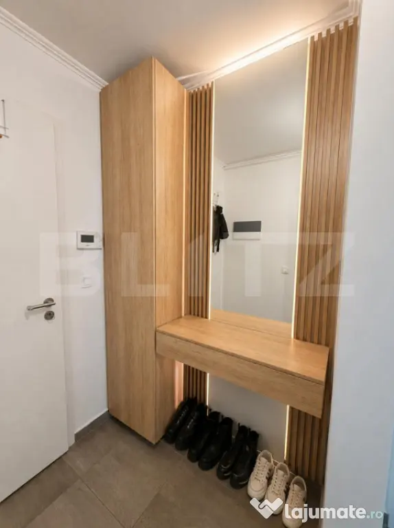Studio premium cu balcon, loc de parcare si boxa – Kasper