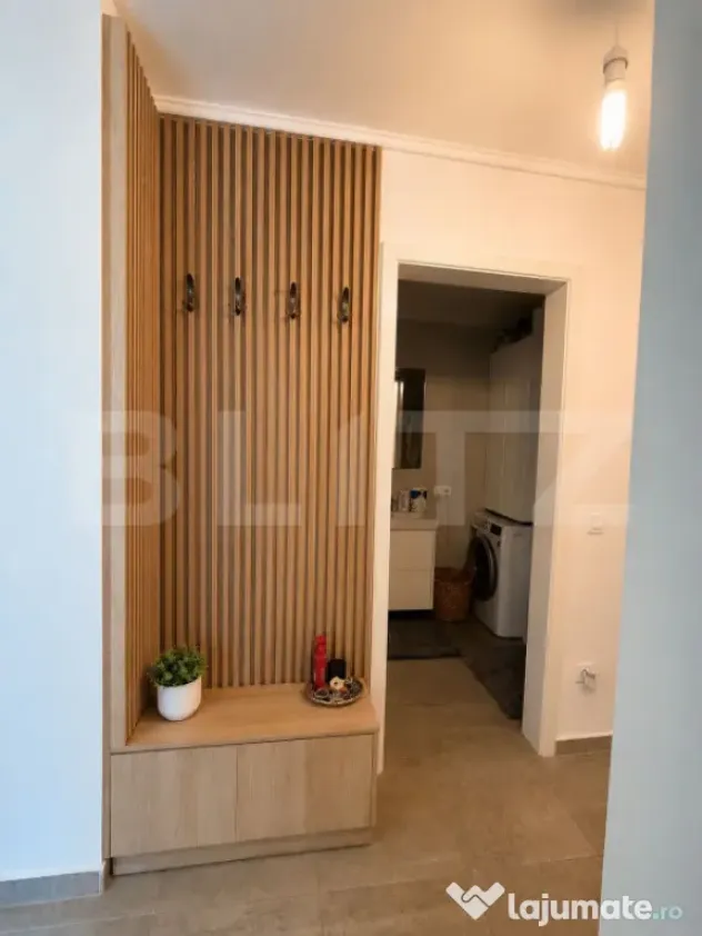 Studio premium cu balcon, loc de parcare si boxa – Kasper