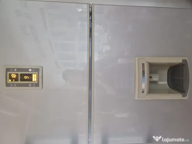 Frigider Beko in doua usi, Model DEN 477MWD, Volum 477litri