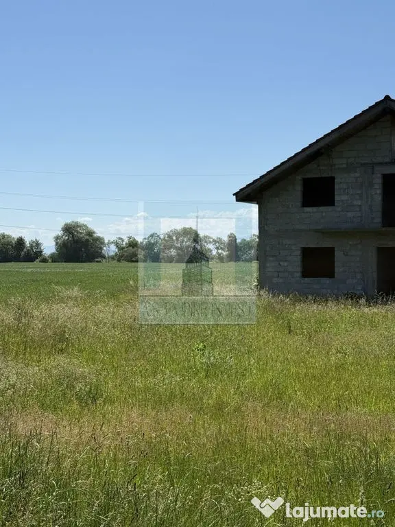 Casa 5 camere la gri, teren 1435 mp - zona Halchiu/Codlea