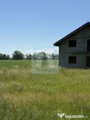 Casa 5 camere la gri, teren 1435 mp - zona Halchiu/Codlea
