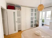 Apartament 4 camere, semidecomandat - zona Tractorul 