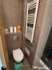 Apartament 4 camere, semidecomandat - zona Tractorul 