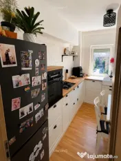 Apartament 4 camere, semidecomandat - zona Tractorul 