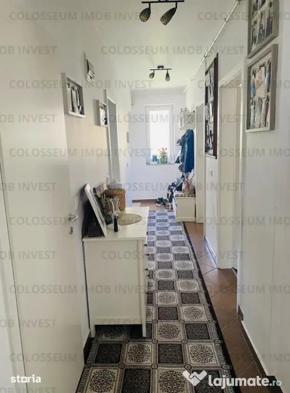 Apartament 3 camere, decomandat - zona Avantgarden