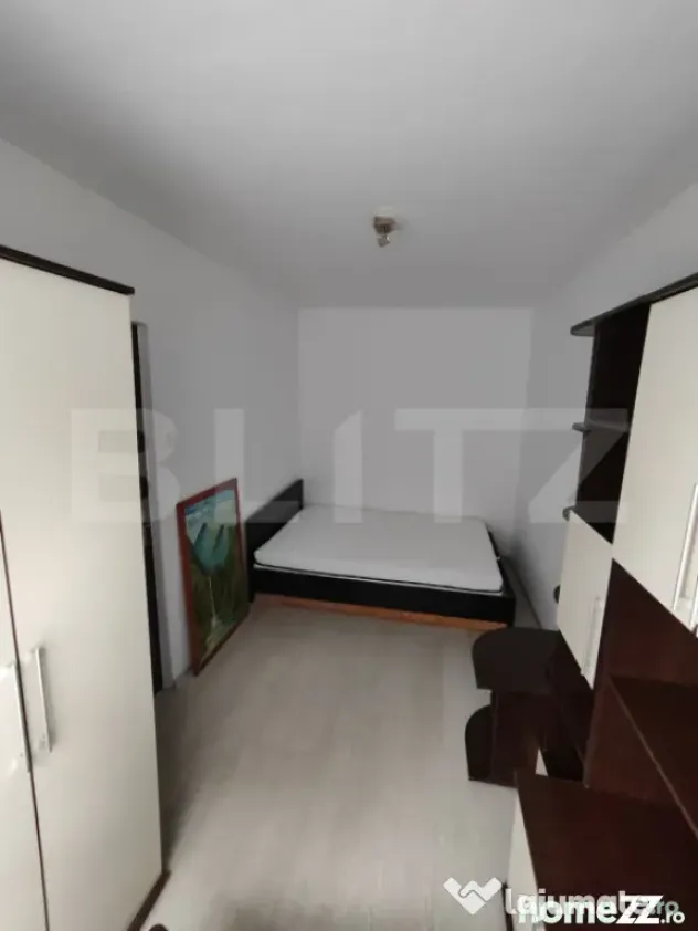 Apartament 3 camere, 40mp, zona Sagului