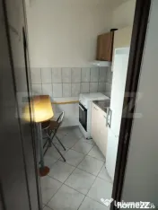 Apartament 3 camere, 40mp, zona Sagului 