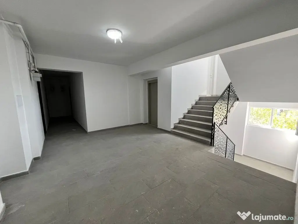 Apartament 2 camere decomandat, parcare subterana, 15 min...