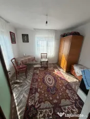 Casa de vanzare langa blocuri,cu toate utilitatile, 500mp te