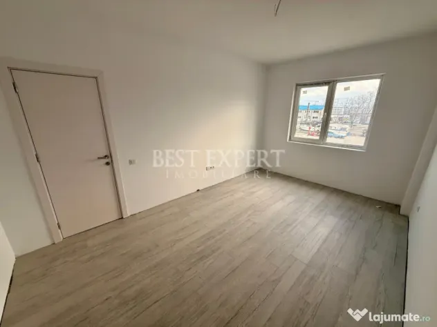 2 Camere Decomandat cu Parcare si Geam Baie la 2 min STB - F