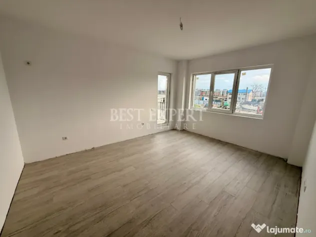 2 Camere Decomandat cu Parcare si Geam Baie la 2 min STB - F