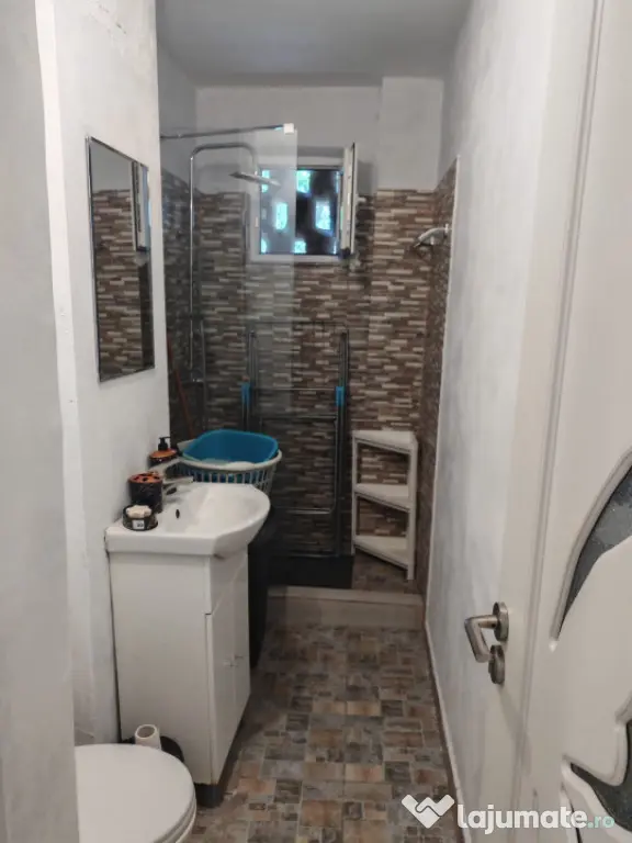 Apartament de vânzare, în zona Casa de Cultură, Constanț