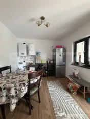 Casa parter, 80 mp utili, 248 mp teren, Selgros