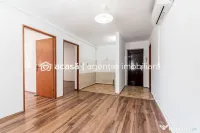 Un cămin practic pentru o familie la început de drum 