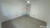 Apartament cu 3 camere B.dul Bucuresti 