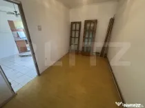 Apartament de vanzare, partial renovat, 3 camere, 43 mp - Si