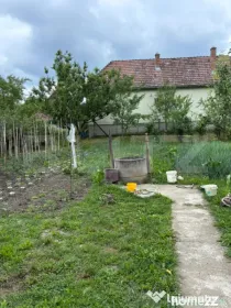Casă 3 camere 80 mp utili | Teren 798 mp | sat Cornești, c