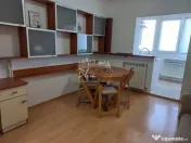 Trocadero – Apartament 2 camere decomandat de închiriat 