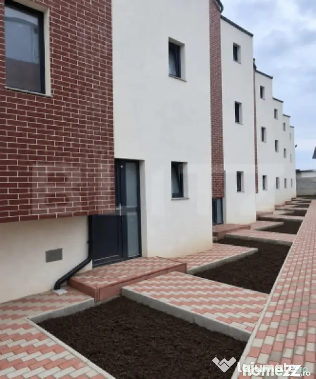 Casa cu vedere spre lac, 120 mp, zona Rediu - Iasi (Iasi)