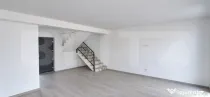 Casa cu vedere spre lac, 120 mp, zona Rediu