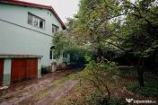 Casă cu mansardă, Ultracentral, N. Jiga, singur în cur...