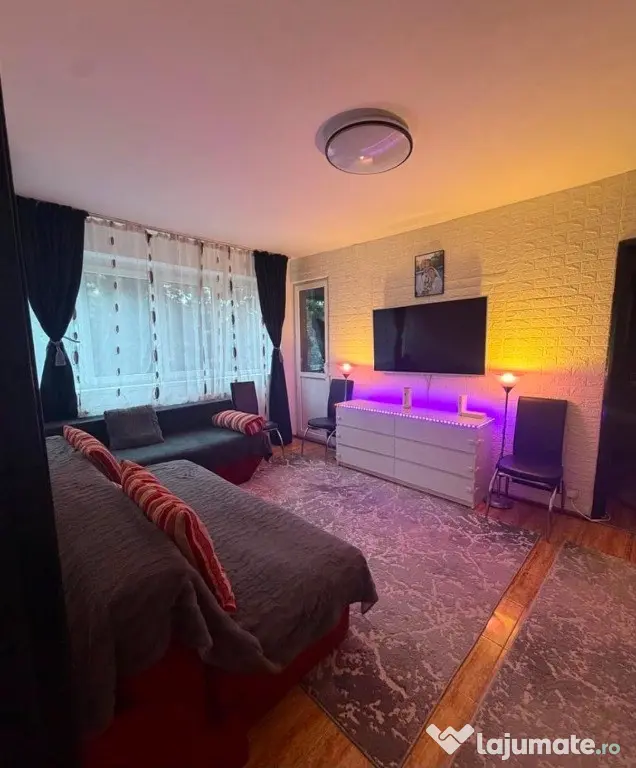 Apartament 2 camere zona romancierilor