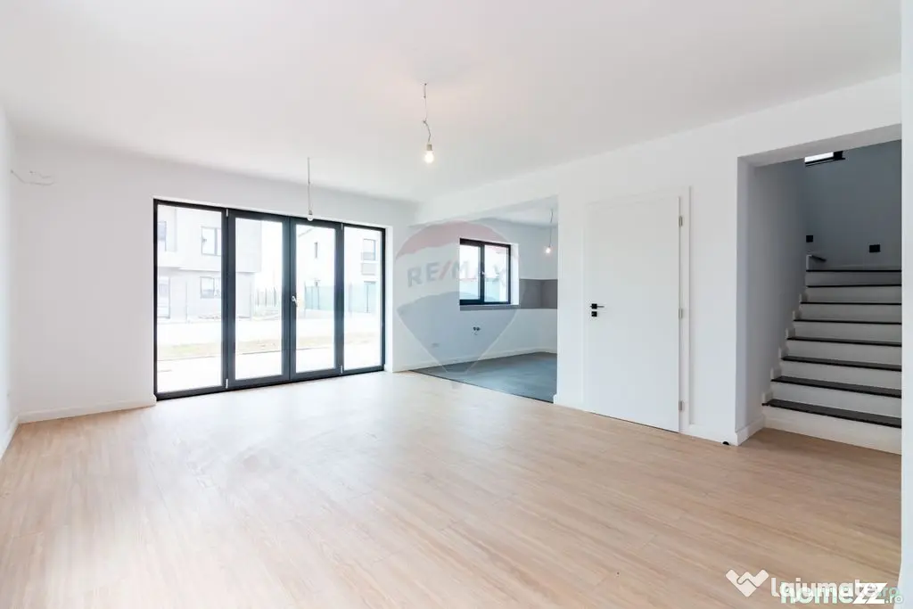 Vila Individuala 6 Camere | Curte 422 mp | Tunari – Nor...