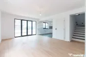 Vila Individuala 6 Camere | Curte 422 mp | Tunari – Nor... 