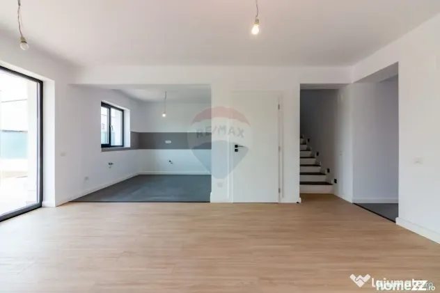 Vila Individuala 6 Camere | Curte 422 mp | Tunari – Nor...