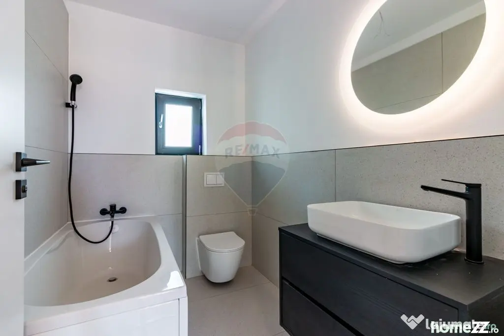 Vila Individuala 6 Camere | Curte 422 mp | Tunari – Nor...