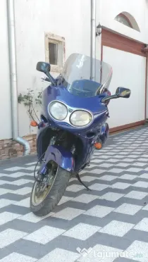 Motocicleta Triumph Trophy 1200