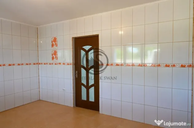 Casa de vanzare | Teren 1.300 mp | Garaj | Pleașa, PH | ...