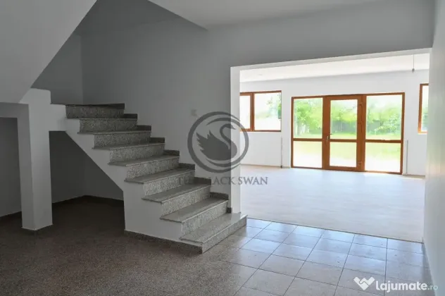 Casa de vanzare | Teren 1.300 mp | Garaj | Pleașa, PH | ...