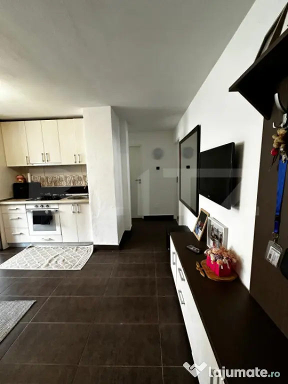 Apartament complet renovat, mobilat și utilat – etaj 1, z