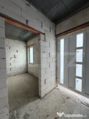 Casa duplex la rosu C1+C2, 302 mp utili, 500 mp teren