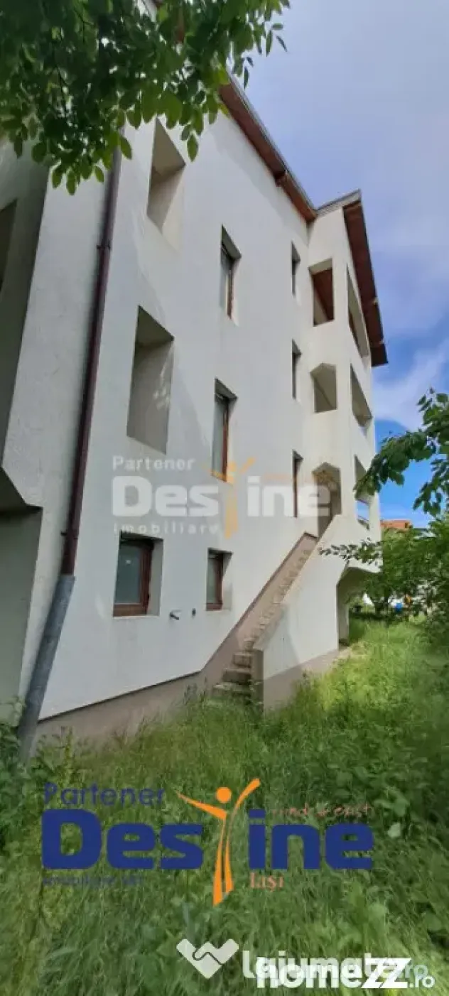 Vila Independenta , D+P+1+M+POD, 474 mp, Valea Lupului