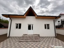Casă nouă la cheie de vânzare, 230 mp – Malu Mare