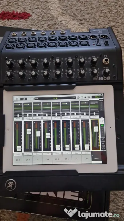Vând Mixer Digital Mackie DL1608 – impecabil + 2 iPad-uri + Router Apple
