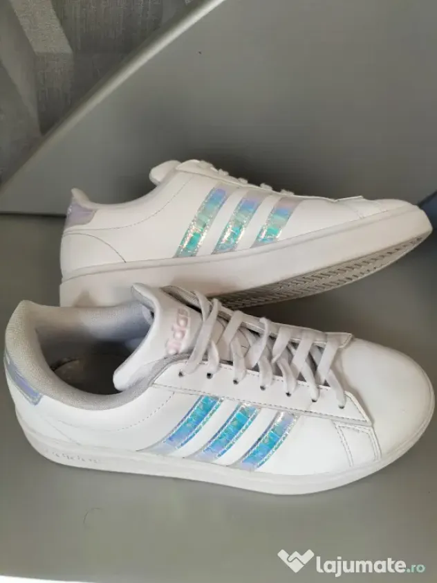 Adidas Grand Court 2.0