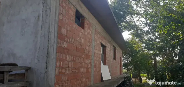 Clădire și teren Lisaura Suceava
