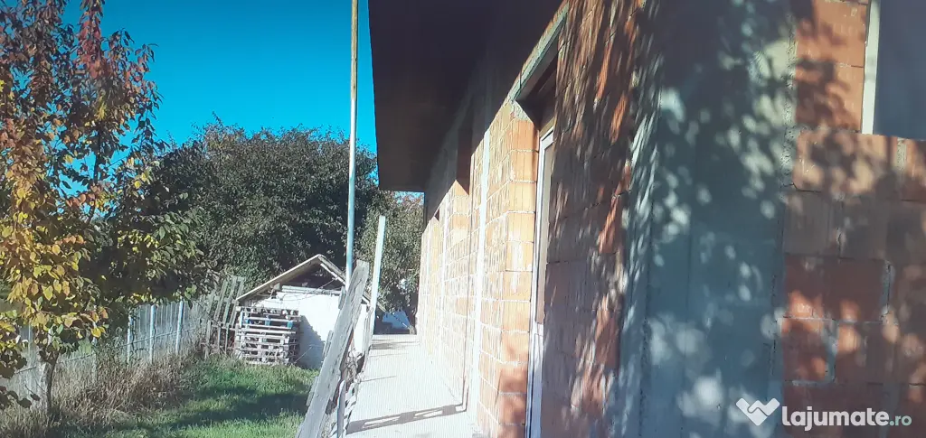 Clădire și teren Lisaura Suceava