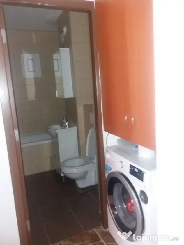 Inchiriere apartament 2 camere – Ploiești, zona Vest-Baraolt