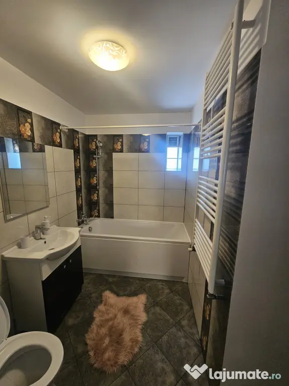 Închiriere apartament zona Piața Muncii
