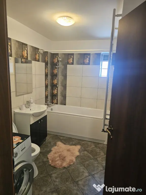 Închiriere apartament zona Piața Muncii