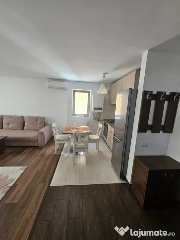 Închiriere apartament zona Piața Muncii