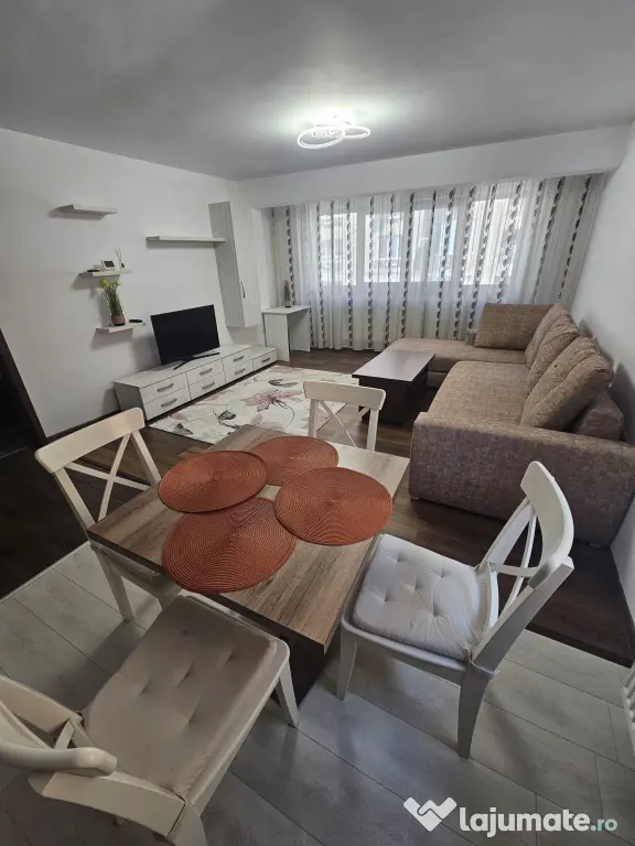 Închiriere apartament zona Piața Muncii