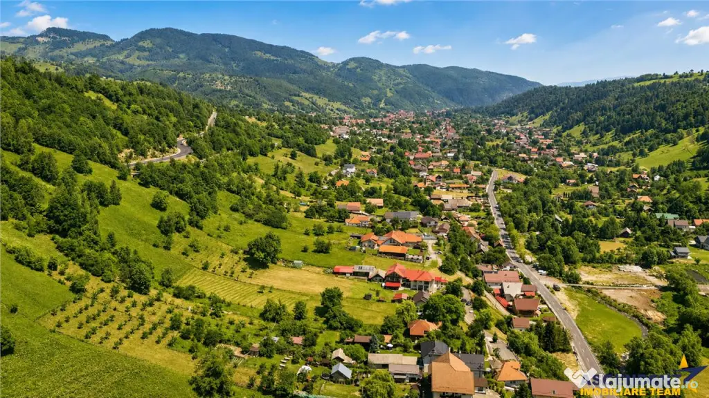 Deschidere spre crestele alpine documentatie turistica,4.40