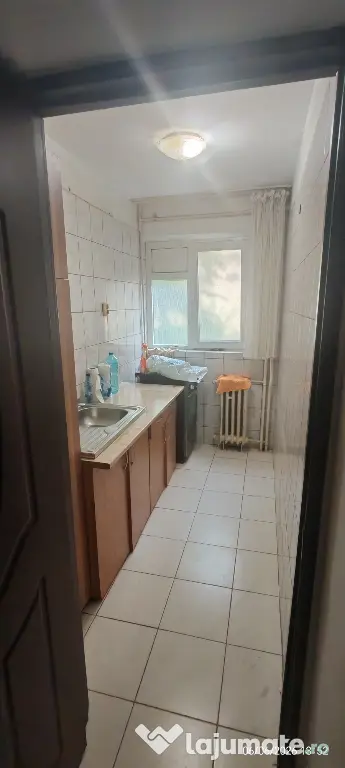 Apartament 2 camere Malu Roșu, preț negociabil